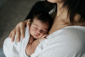 Sesión newborn lifestyle en Sevilla