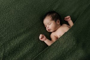 Sesión newborn lifestyle en Sevilla