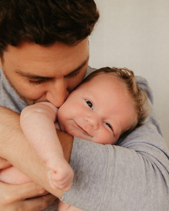 Papá y bebé - alessandrafavettophotography